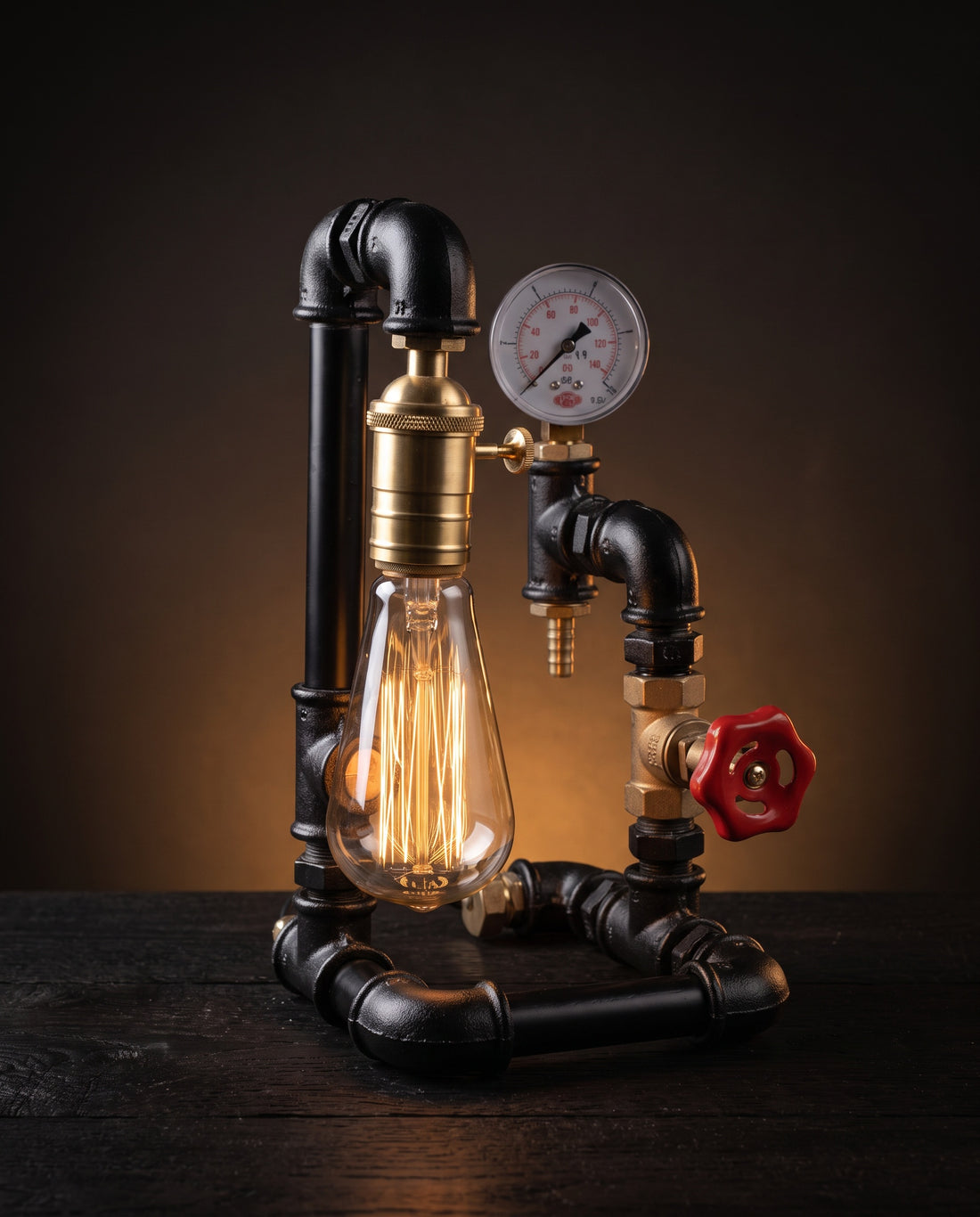 Gauge Auge Pressure Gauge Table Lamp by IronPunky