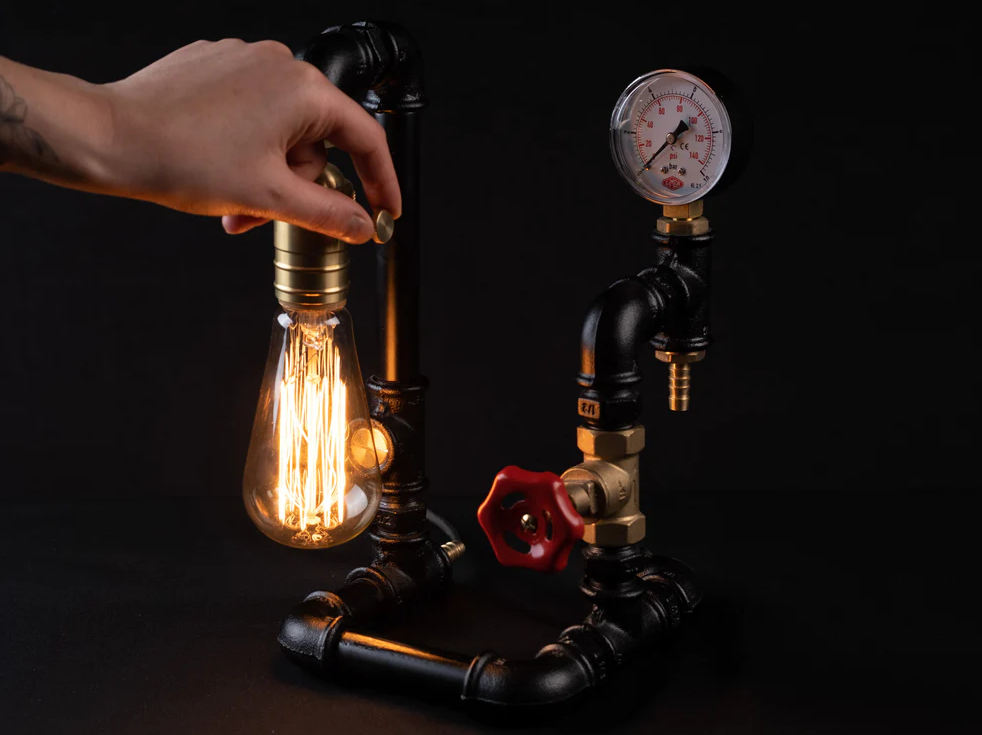 Manometer Tischlampendeko - IronPunky
