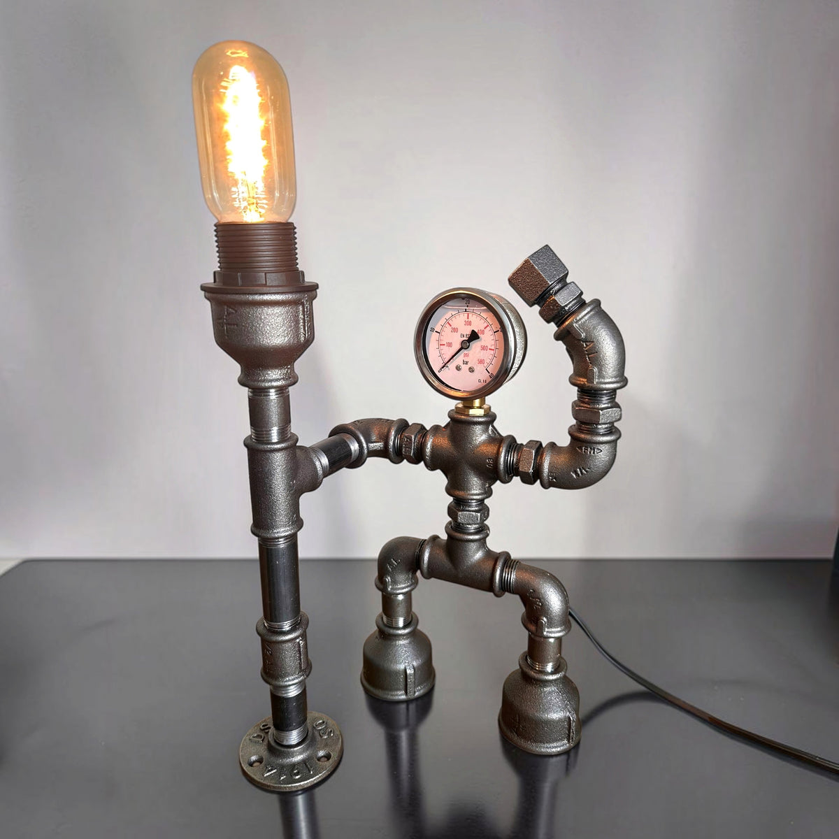 Meister Edison Gauge Head Table Lamp