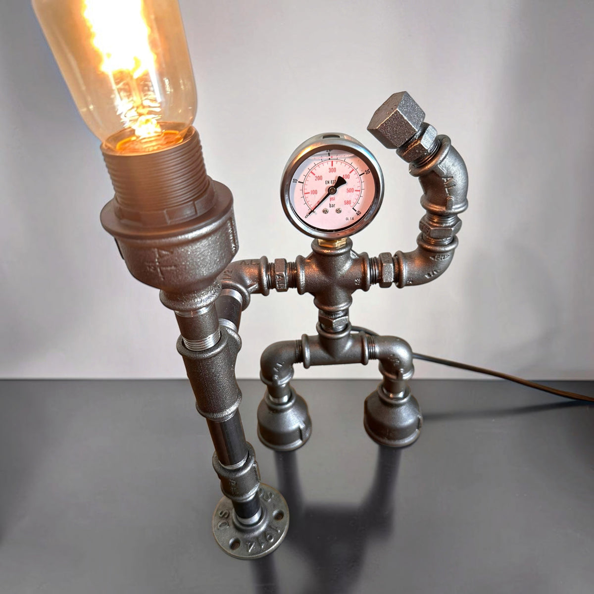 Meister Edison Gauge Head Table Lamp