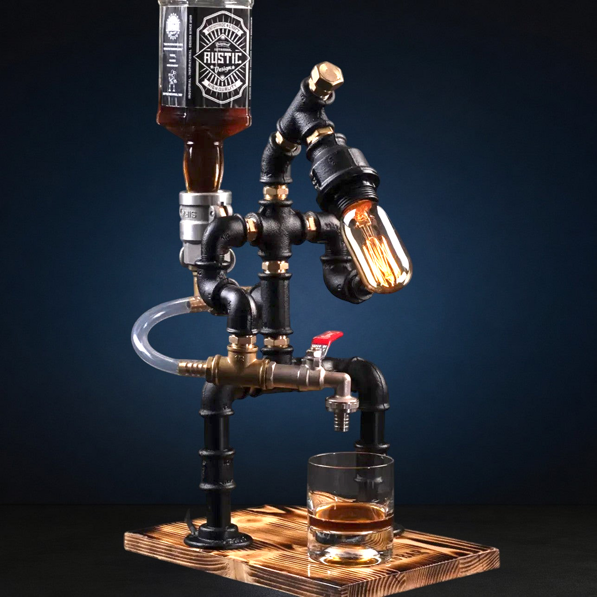 IronPunky Herr der Flammen Spirituosenspender aus Kiefernholz und Metallrohren mit Edison-Lampe und Zapfhahn