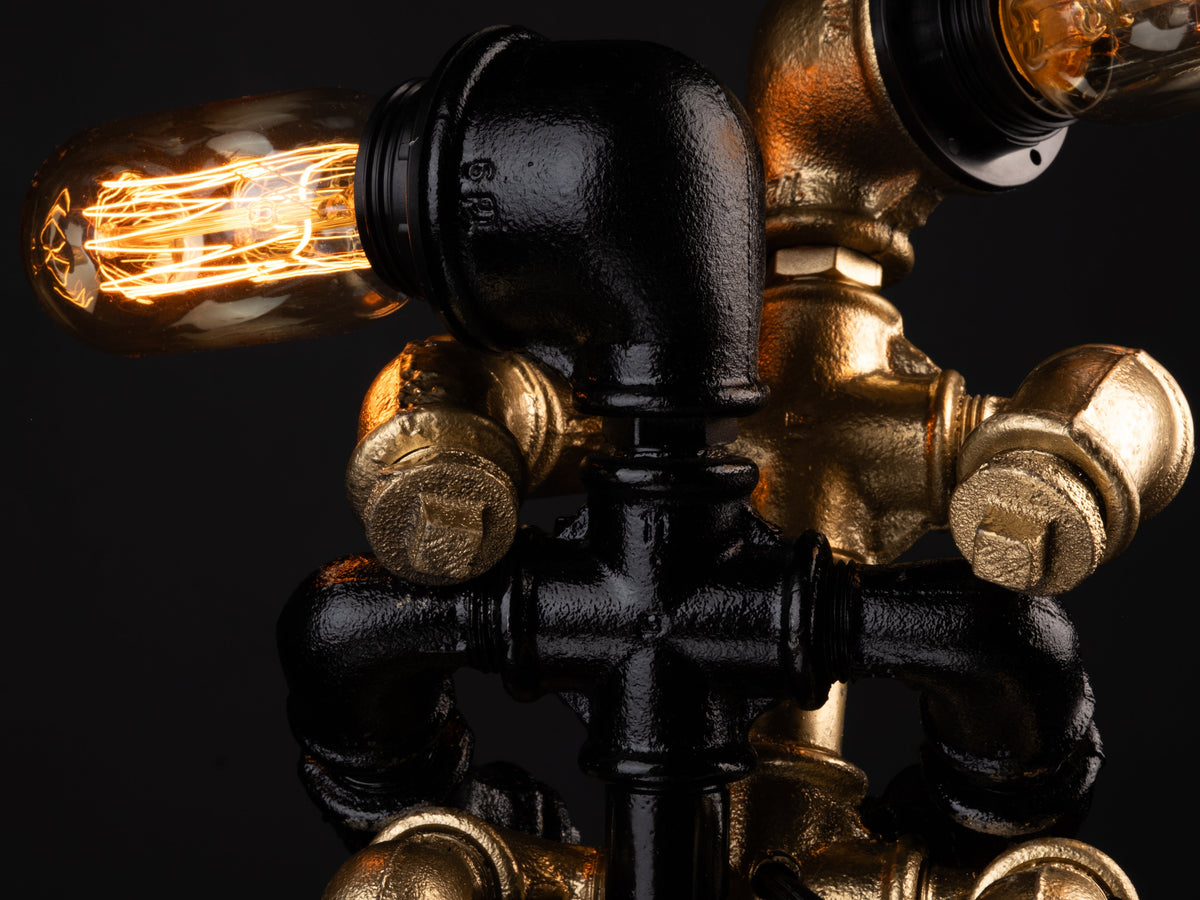 Padlock Two-Figure Pipe Table Lamp